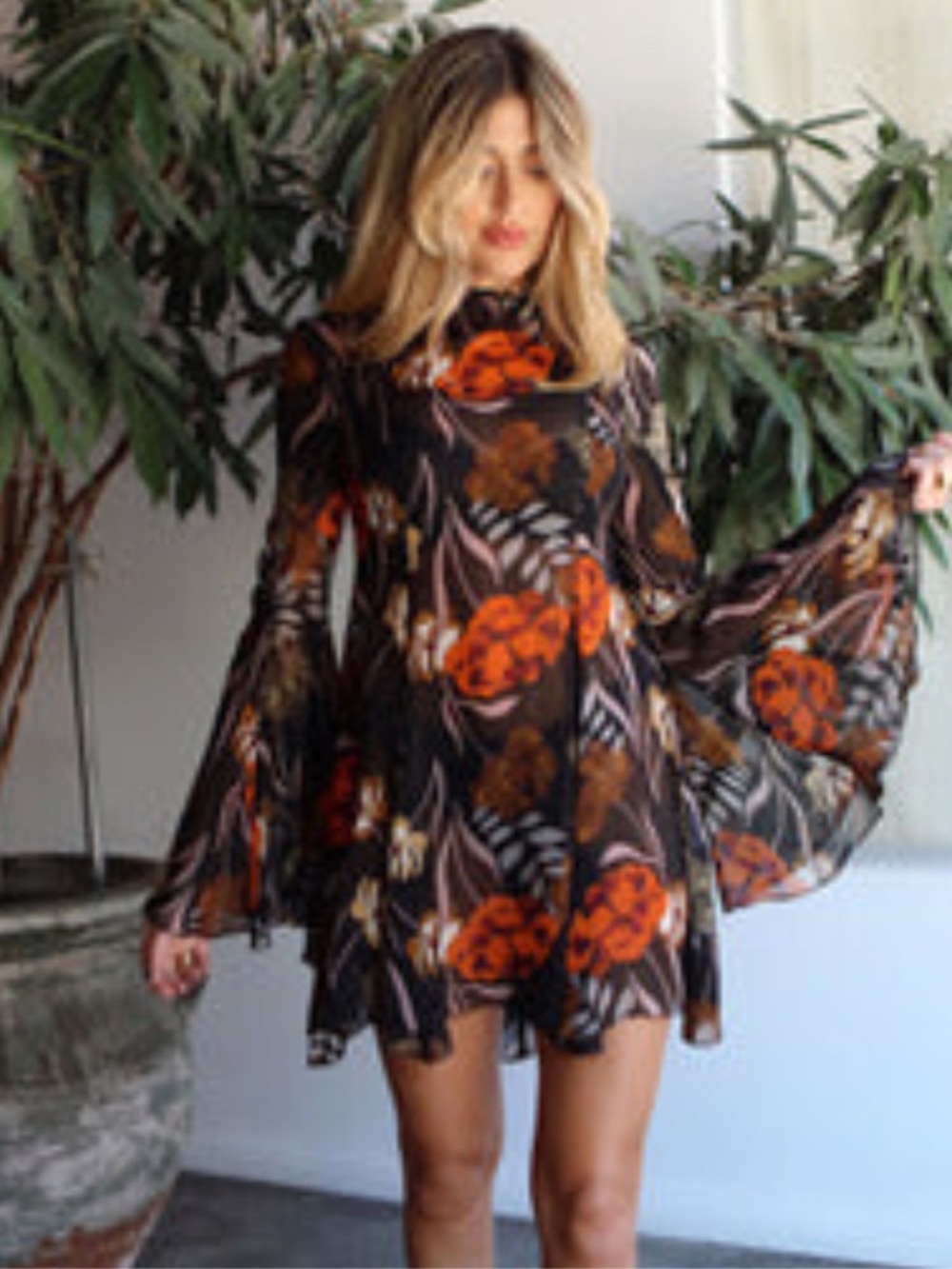 NEW Katie May Slipparella Dress Black 70's Floral Small
